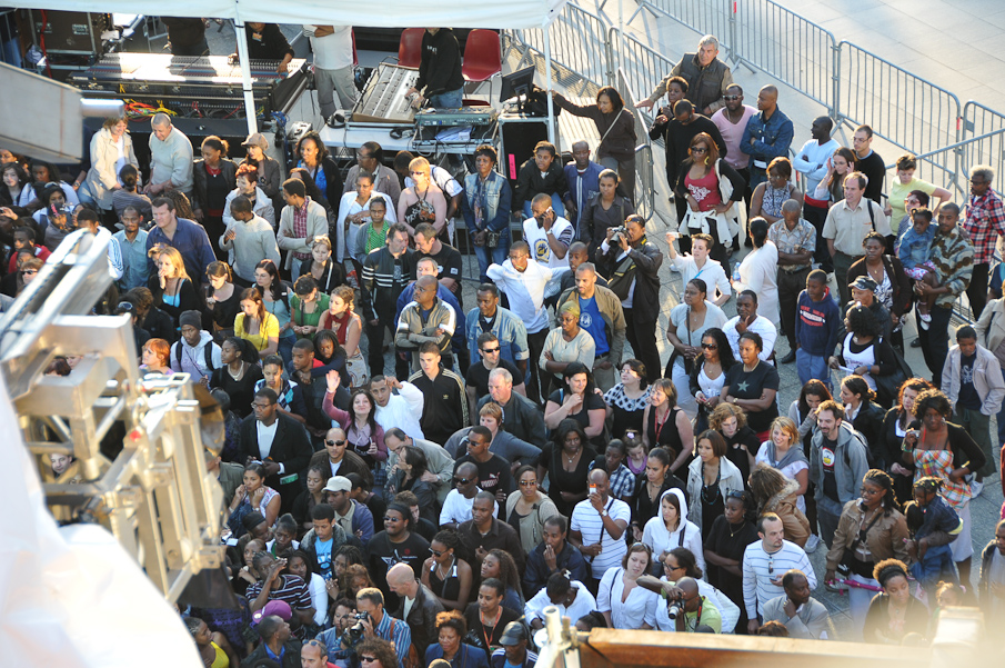 Fete de la Musique Evry 2009 - La Foule 054.jpg